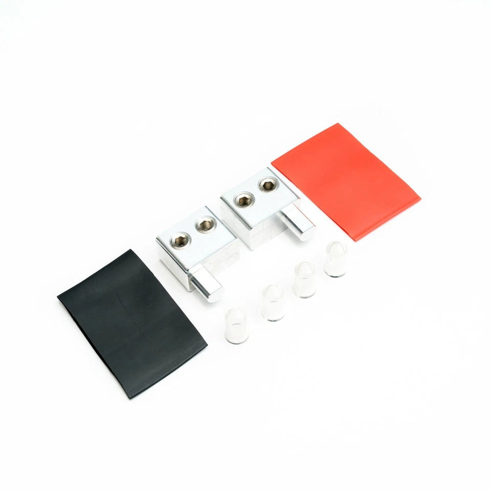 2 Amplifier Terminals 2x0 Gauge In - 1x0 AWG Out - Inc Heat Shrink and Ferrules